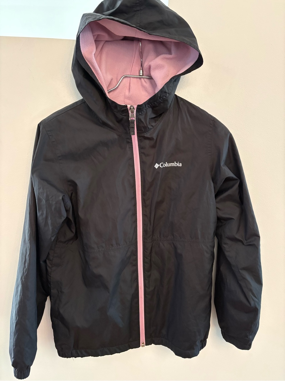 Columbia Black Rain Jacket / windbreaker size Medium (10-12 years)